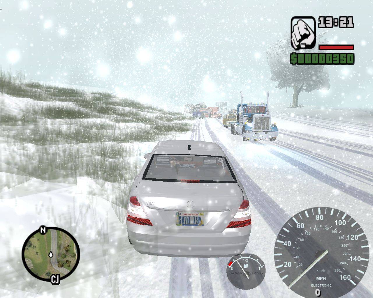 侠盗猎车手：圣安地列斯 - 冬季版[Grand Theft Auto: San Andreas - Winter Edition] 游戏截图2