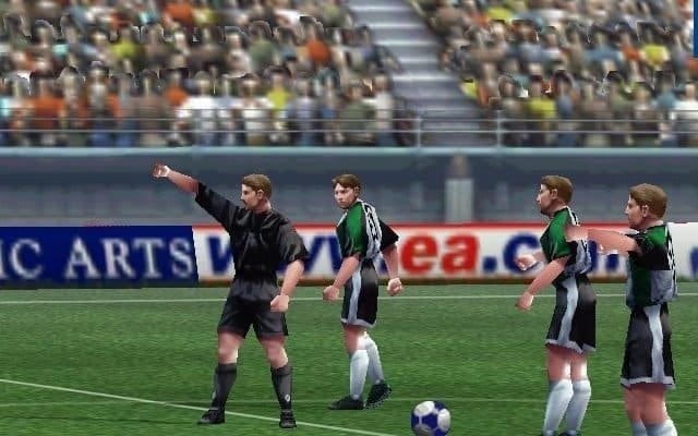 国际足联99[FIFA 99] 游戏截图3